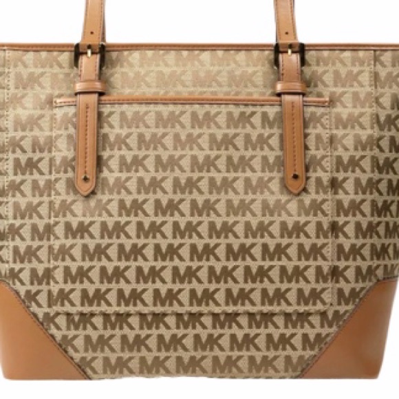 Gaby’sBags 👜💕NWT Michael Kors Large Tote Brown - Picture 6 of 7